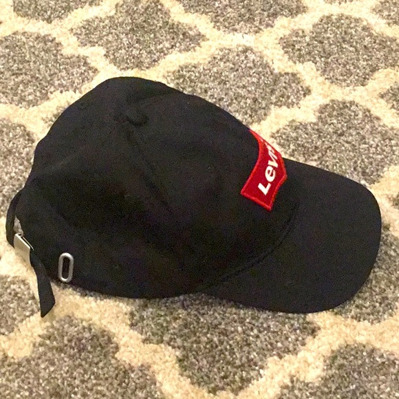 Levi hat - Picture 4 of 4
